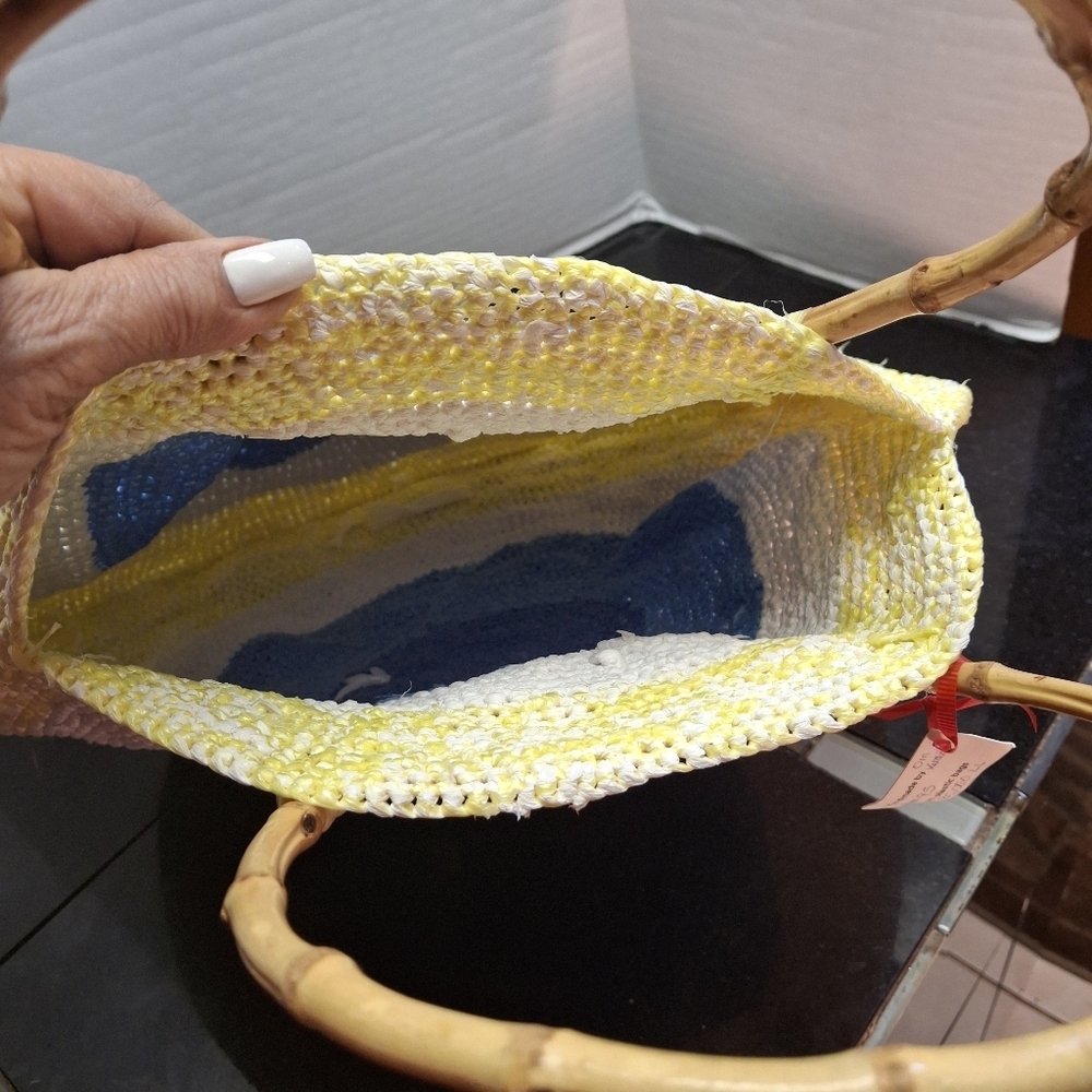 Handmade Round Concentric Circles Plastic Weave Bamboo Handles Large Purse Bag - Picture 8 of 16